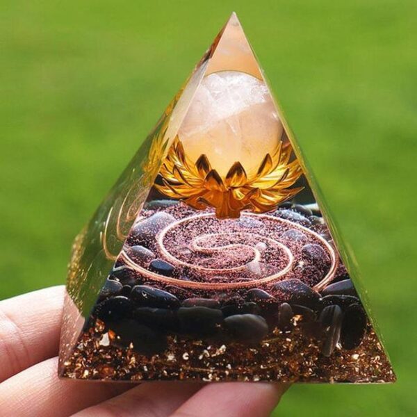pyramid obsidian and crystal 10 cm
